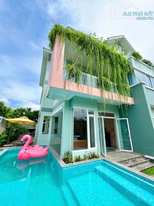 🏡 BIỆT THỰ LONG CUNG – 300M² – GIÁ CHỈ 27 TỶ – SỞ HỮU NGAY KHÔNG GIAN SỐNG ĐẲNG CẤP! - 2