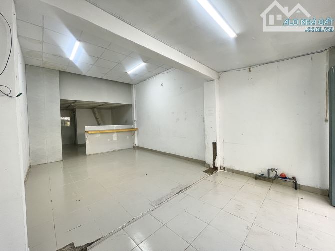 🔥MẶT TIỀN P3🔥BÌNH THẠNH - HẺM XE TẢI TRÁNH - 50M2 (4,2 x 12) - CHỈ NHỈNH 6 TỶ - 2
