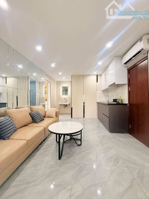 Tập thể 3 Ngủ Ba Đình💥Nhà Đẹp💥70m2💥Sổ Đỏ💥Ban Công Lô Góc💥4 Tỷ Hơn Thương Lượng - 2