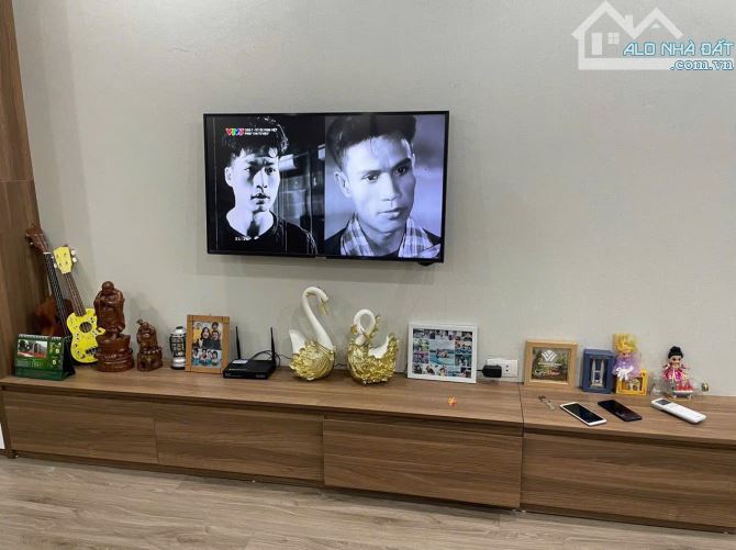 Cần bán siêu phẩm căn góc 3 ngủ Cầu Giấy 95m2, full nội thất cao cấp, view đẹp - 3