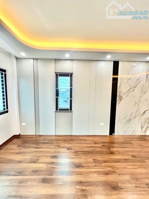 🌟 BÁN NHÀ PHƯỜNG LONG BIÊN - 47M² - 6 TẦNG - LÔ GÓC - Ô TÔ - THANG MÁY - CHỈ 9.5 TỶ 🌟 - 3