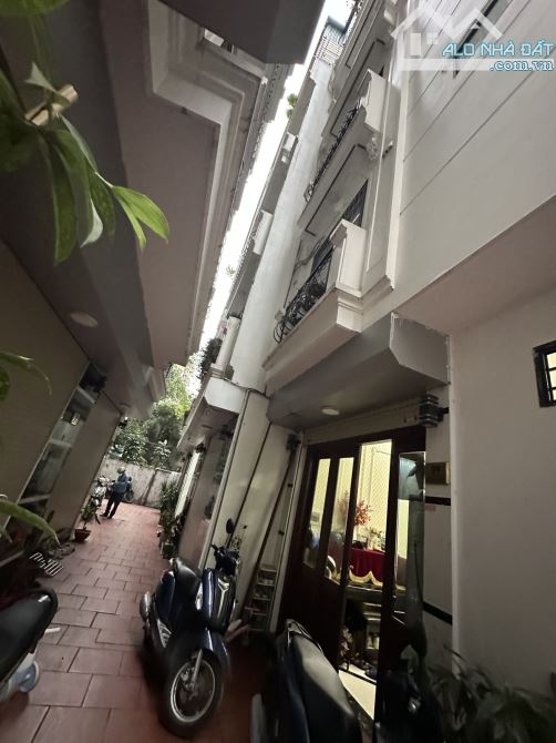 LÔ GÓC – 15M RA PHỐ LỚN – NHÀ CHẮC CHẮN – GIÁ NGON TRUNG TÂM THANH XUÂN - 3