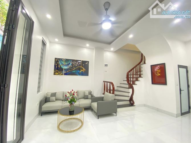🥰 Bán nhà, tặng luôn sự an tâm! Sổ đỏ sẵn, vị trí đẹp, giá hợp lý nhà nhỏ xinh TTTP - 3