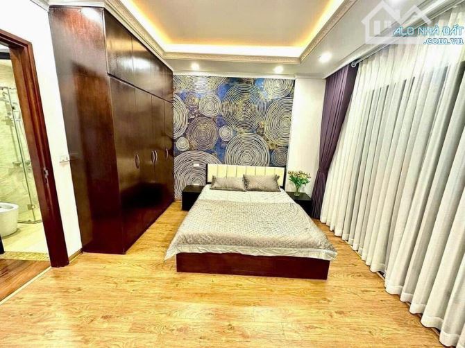 BÁN NHÀ SIÊU ĐẸP PHÁO ĐÀI LÁNG NGÕ TO GẦN PHỐ 5 TẦNG 36M2 NỘI THẤT XỊN Ở NGAY NHỈNH 8 TỶ - 3
