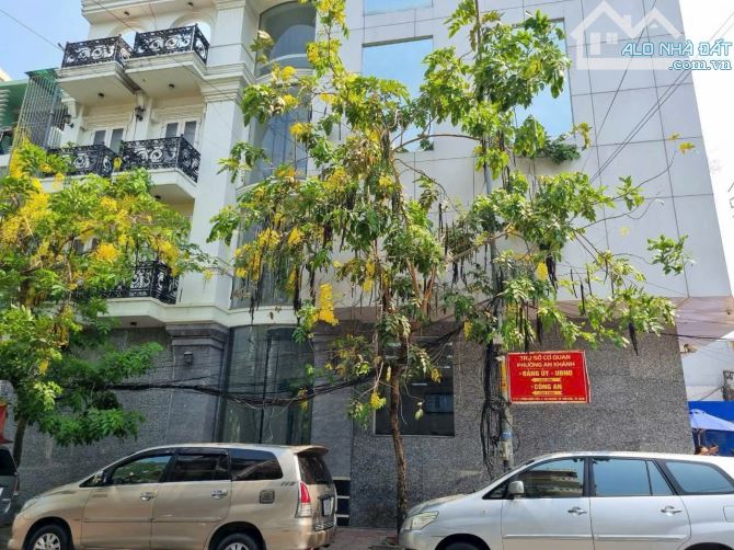 Tòa Nhà Góc 2MT Lương Định Của & Đường D2, An Khánh Quận 2 P. An Khánh Tp HCM - 3