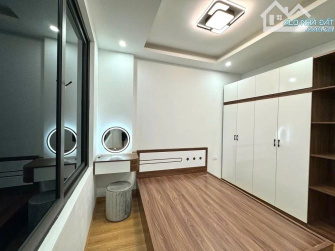 BÁN NHÀ THANH XUÂN, PHỐ KHƯƠNG TRUNG. 3 THOÁNG, GẦN PHỐ. 34M2 x 6 TẦNG. GẦN 9 TỶ. - 3