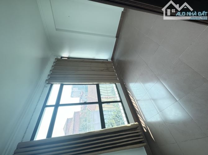 Bán nhà phân lô Trần Cung 85m x 5T, MT 5m, gara, 2 thoáng, NT cơ bản, gần phố 17,85 tỷ. - 3