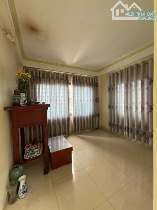 Nhà Phố Thanh Am - ô tô đỗ cửa - thoáng rộng - 6,6 tỷ - 3