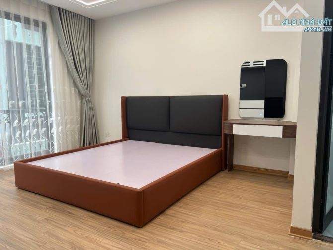 🏡 Thạch Bàn – 39m² – 6 tầng – Thang máy – Giá 8,5 TỶ - 3
