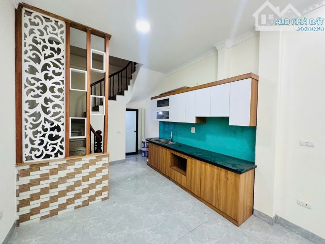 Bán nhà Hồ Tùng Mậu, Bắc Từ Liêm, 36m2, 5 tầng, giá 7.9 tỷ - 3