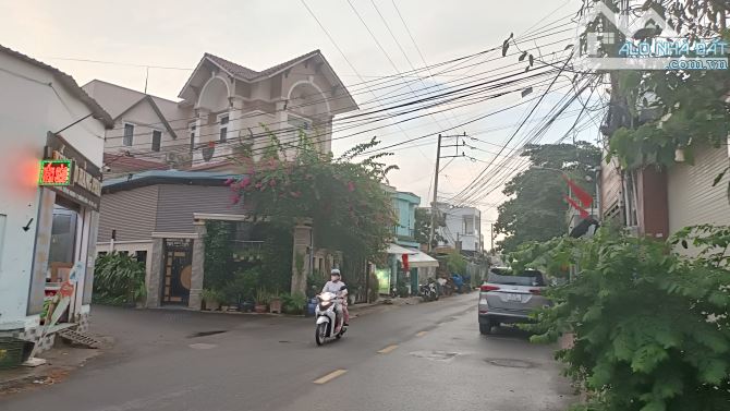 BÁN ĐẤT LÔ GÓC 2 MẶT TIỀN 27M, GẦN BIGC GO, CHỢ DĨ AN 1, TTHC DĨ AN, ĐÔNG HOÀ CHỈ 10TỶ - 3