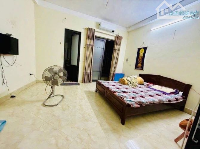 🌿 NHÀ ĐẸP GẦN PHỐ - 3 GÁC TỚI CỬA – 40M², 4T, 6.25 TỶ 💥ĐỊNH CÔNG - GẦN VÀNH ĐAI 2.5 💥 - 4