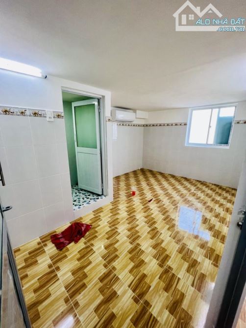 Căn hộ CC Lê Quang Sung, Q6. DT 4 x 20, 2 tầng. Giá 3 tỷ TL.  ♥️Căn hộ bán lad lầu 1 - 4
