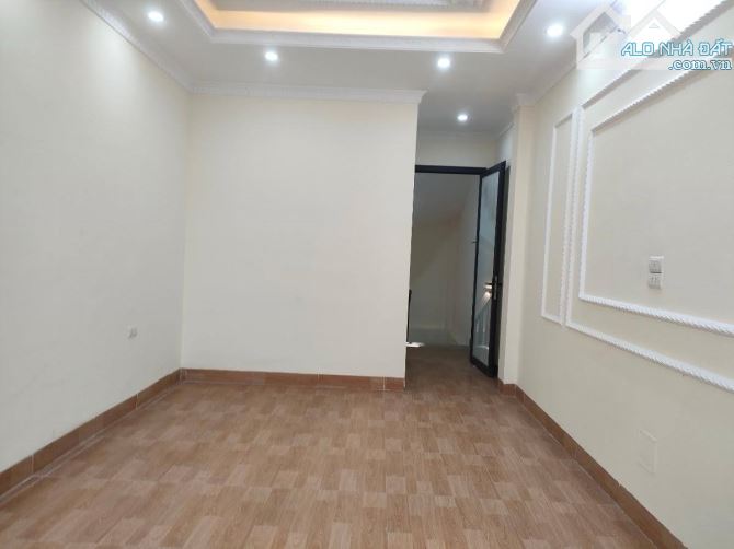 CHỦ CẦN BÁN GẤP NHÀ HỒ TÙNG MẬU - CẦU GIẤY - 36M2 - 5 TẦNG - 7.88 TỶ. - 4