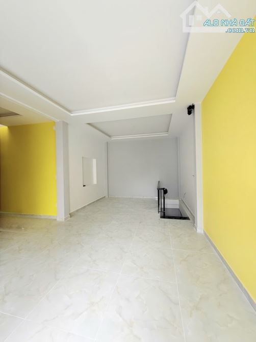 Nhà đẹp Tân Bình giáp Quận 10 – 52m² – 4 tầng – Sổ hoàn công – Chỉ 6.2 tỷ - 4