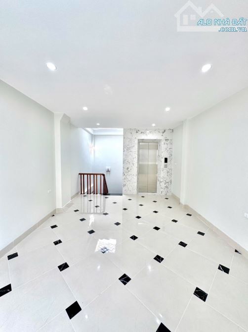 NHÀ ĐẸP ĐỊNH CÔNG THƯỢNG LÔ GÓC Ô TÔ ĐỖ CỬA 52M 7 TẦNG THANG MÁY