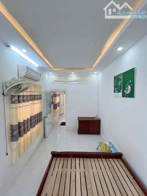 Bán nhà 1 lầu hẻm 137 đường Hoàng Văn Thụ 1,8 tỷ - 4