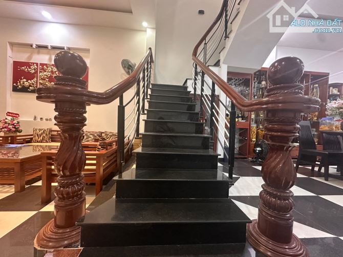 CẦN BÁN NHÀ 3 TẦNG 3 MÊ – MẶT TIỀN HOÀ CƯỜNG NAM – HẢI CHÂU – VỊ TRÍ SIÊU ĐẸP, GẦN SÔNG - 4