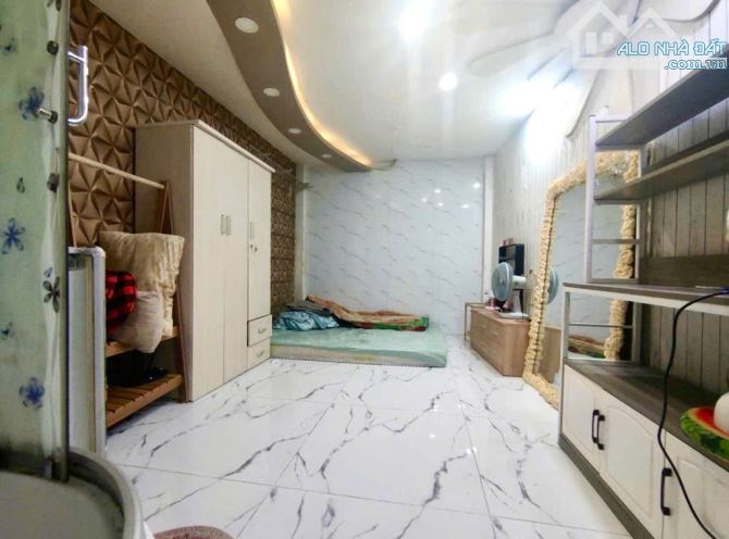Bán CHDV Quận 3, 4 Tầng, 9Pn, 44m2, dòng tiền 35tr/th, liền kề Hoàng Sa_Lê Văn Sỹ, 9.35 Tỷ - 5