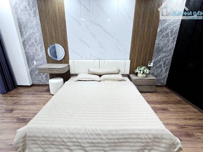 Bán Nhà Phố Thạch Bàn - Thang Máy - Vị Trí Vàng kết nối đi các tỉnh! - 5