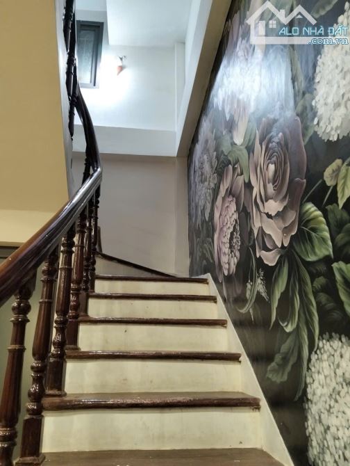 NHÀ ĐẸP GẦN PHỐ – 4 TẦNG Ở NGAY – FULL NỘI THẤT – CÁCH ROYAL 300M - 5
