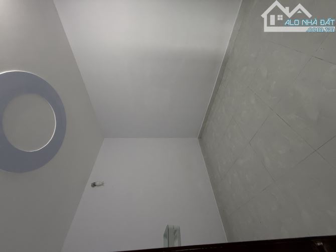 Nhà 1 lầu cần bán giá 738tr giáp Bình Chánh khu đông dân cách cầu Ông Thìn 5ph - 5