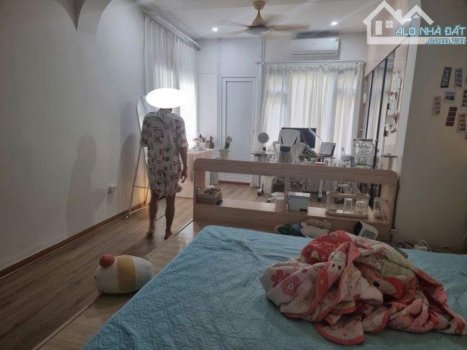 Cần bán tòa căn hộ ngõ 267 Hoàng Hoa Thám- Phường Liễu Giai- Hà Nội 141m2x6T, gara ôtô - 5