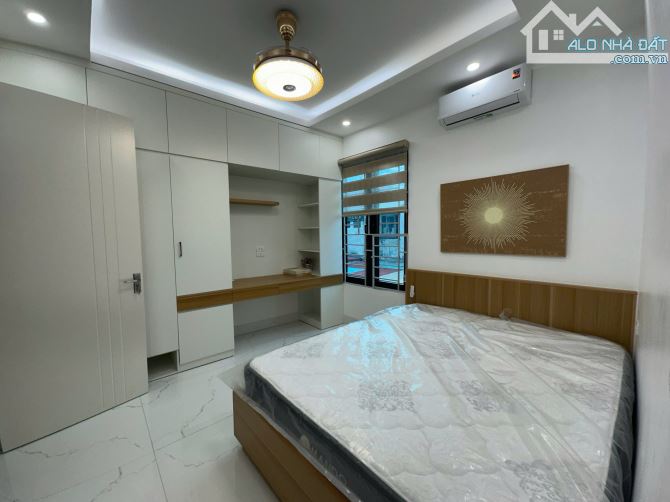 PHÂN LÔ HOÀNG QUỐC VIỆT - Ô TÔ TRÁNH - THANG MÁY KÍNH- NHÀ 2 MẶT NGÕ - DT62m2 - 5