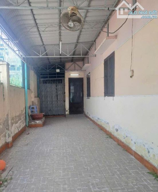 Bán nhà Hà Huy Giáp, p. Thạnh Lộc Q12, C4, 8x22m, 176m2, HXH, 6ty400 - 5