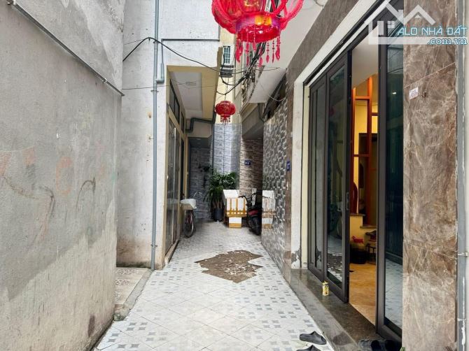 🌿 NHÀ ĐẸP GẦN PHỐ - 3 GÁC TỚI CỬA – 40M², 4T, 6.25 TỶ 💥ĐỊNH CÔNG - GẦN VÀNH ĐAI 2.5 💥 - 6