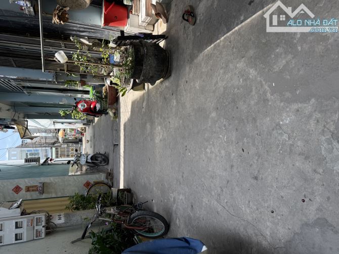 Nhà 1 lầu cần bán giá 738tr giáp Bình Chánh khu đông dân cách cầu Ông Thìn 5ph - 6