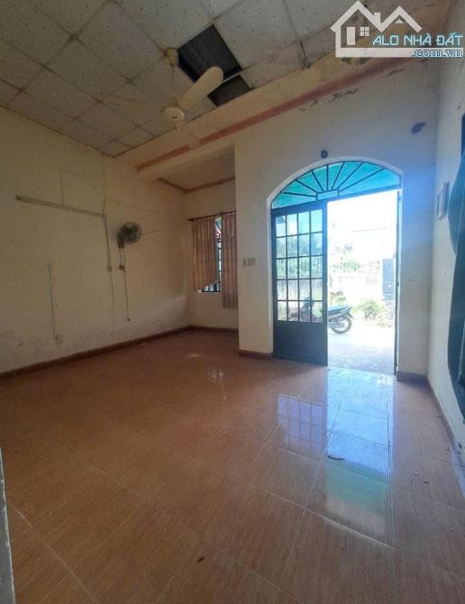 Bán nhà Hà Huy Giáp, p. Thạnh Lộc Q12, C4, 8x22m, 176m2, HXH, 6ty400 - 6
