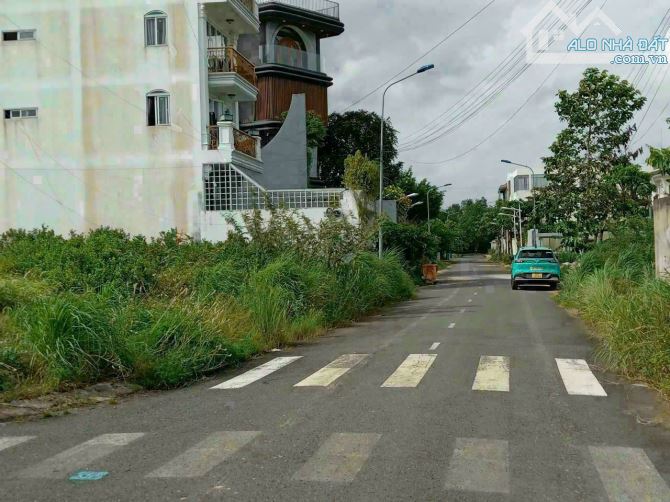 Bán đất dự án KDC Quận 9 cũ đường Xa Lộ Hà Nội gần KDL Suối Tiên (68m2) 4.1 tỷ - 6