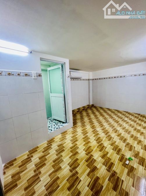 Căn hộ CC Lê Quang Sung, Q6. DT 4 x 20, 2 tầng. Giá 3 tỷ TL.  ♥️Căn hộ bán lad lầu 1 - 7