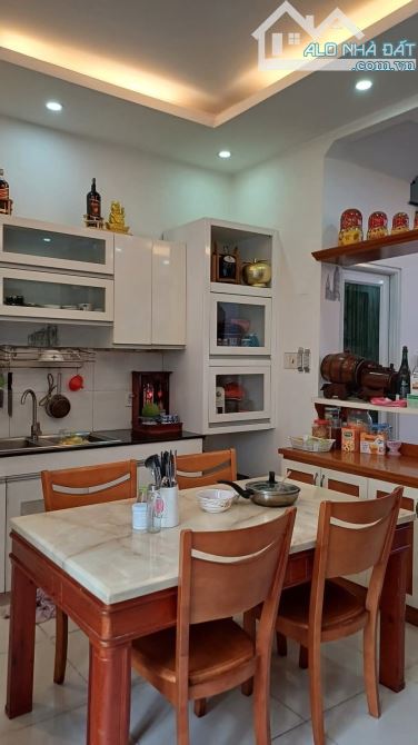 BÁN NHÀ ĐẸP KHU VIP KHANG ĐIỀN,2 MẶT TIỀN,85M2,4 TẦNG,CHỈ 9 TỶ - 7