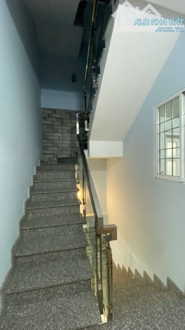 Bán nhà mặt phố đường Gò Cát Quận 9 cũ dự án Tín Hưng gần chợ Phú Hữu (55m2) 5.6 tỷ - 8