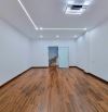 Nhà 30m2 Khương Đình, lô góc kinh doanh, 5 tầng, 5.x tỷ.Ngõ xe ba gác
