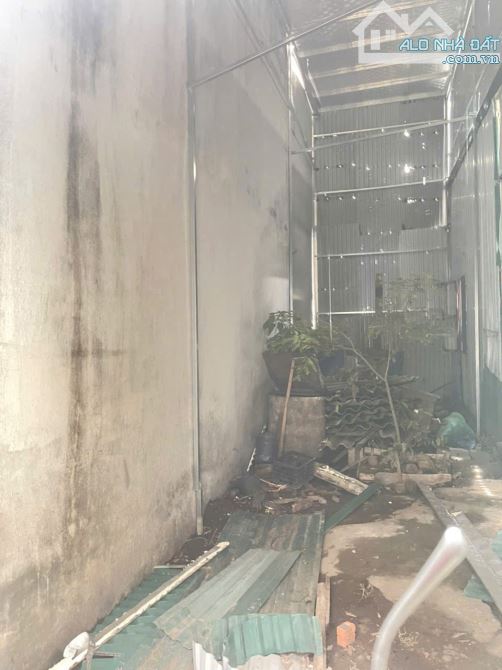 Bán đất ngõ 140 Đông Thiên-DT 34 m2,mặt tiền 3m.GẦN Ô TÔ-VUÔNG VẮN-CÁCH NGÕ 20M.