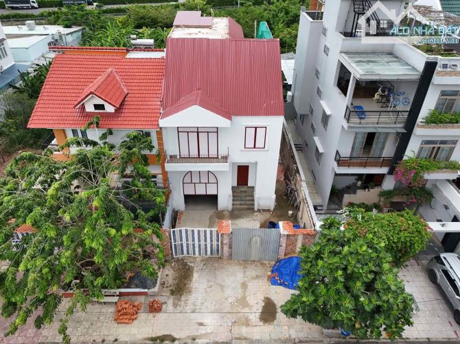 Bán gấp biệt thự Thới An, Q12, DT: 10x20m, giá 16.5 tỷ  tl - 2