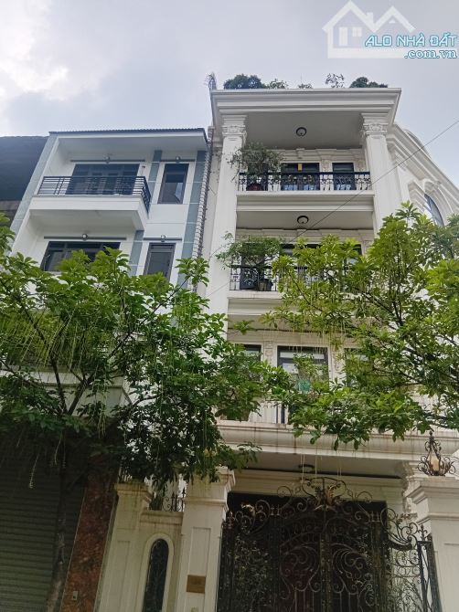 🏡LIỀN KỀ BỘ TƯ LỆNH THỦ ĐÔ, 81M2, PHÂN LÔ, VỈA HÈ, ÔTÔ, KINH DOANH TỐT, TƯƠNG LAI VÀNG!!!