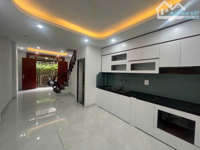 BÁN NHÀ MỚI XÂY LIÊN MẠC - NGÕ THÔNG - 35M2, 4 TẦNG, MT 3,8M - 5,4 TỶ