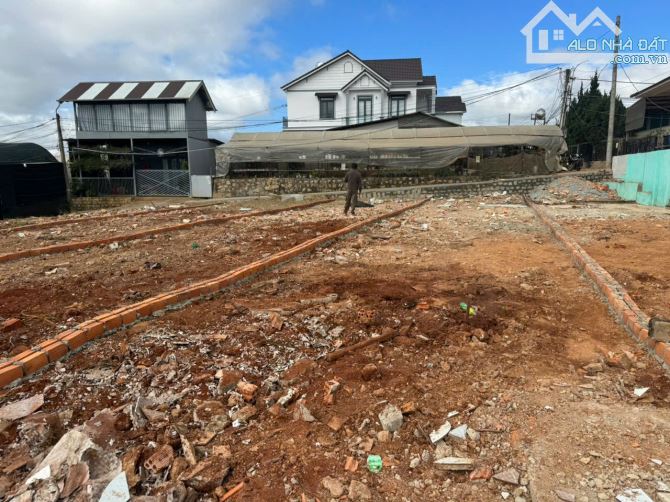 Đất liên kế đường Đề Bồ Xuân Thọ, Tp Đà Lạt. - 121m2- Gía 4.2 tỷ