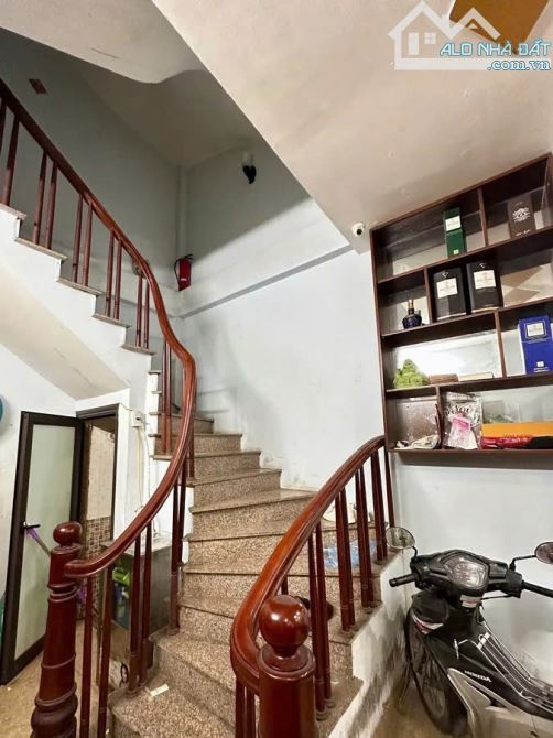 THANH XUÂN, KHƯƠNG HẠ. 37M2 RỘNG RÃI, 5 TẦNG, MẶT TIỀN RỘNG THOÁNG, NHỈNH 9 TỶ.