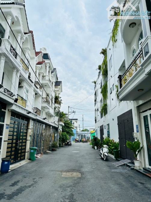 Nhà 4 tầng-  liên Khu 2-5- HT- Q12- đường 10m- 56m(4×14) giá 5.9 tỷ