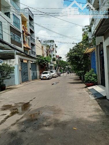 Toà nhà 7 tầng Hẻm xe hơi đường 3 tháng 2 (3,6mx17,5m). Gá 13 tỷ