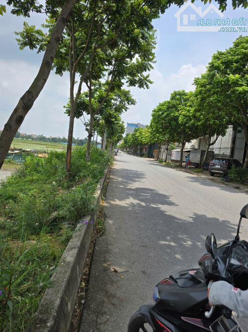 Bán gấp Đất Đại Áng Mặt Phố ,Kinh doanh ,ô tô tránh ,phân lô ,vỉa hè, hiếm giá  13.5 tỷ