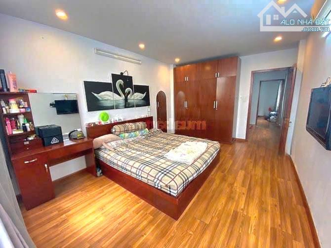 BÁN NHÀ ĐẸP 2 MẶT HẺM LIỀN LÊ VĂN QUỚ.I - NGÃ TƯ 4 XÃ - HẺM XE HƠI ( 4X20M )