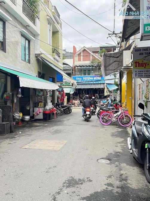 BÁN ĐẤT TẶNG DÃY TRỌ 9 PHÒNG & 3 KIOT KINH DOANH – DÒNG TIỀN ỔN ĐỊNH – GẦN BIỂN MỸ KHÊ