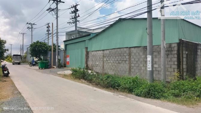 Bán kho 1400m2 1/ Nguyễn Hữu Trí, Tân Bửu, Bến Lức, Long An, gần Eco Park, giá rẻ nhất khu