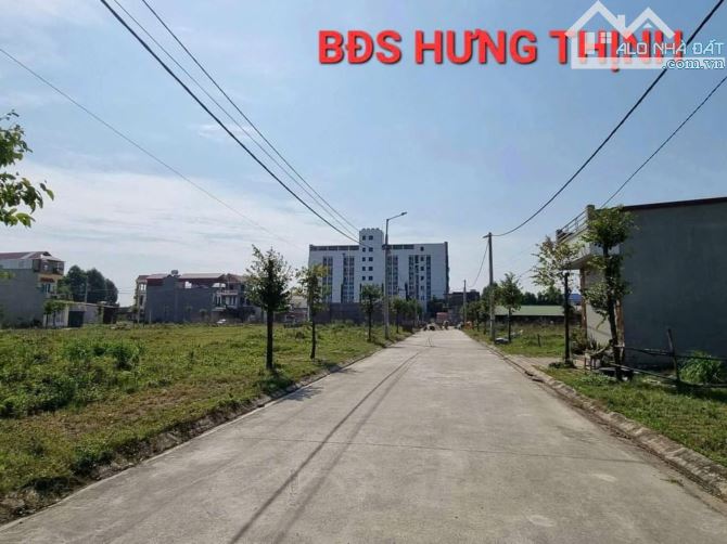 CC bán lô đất đẹp hướng Đông Nam đồng nhỏ Quang Châu. Giá rẻ 2,9 tỷ